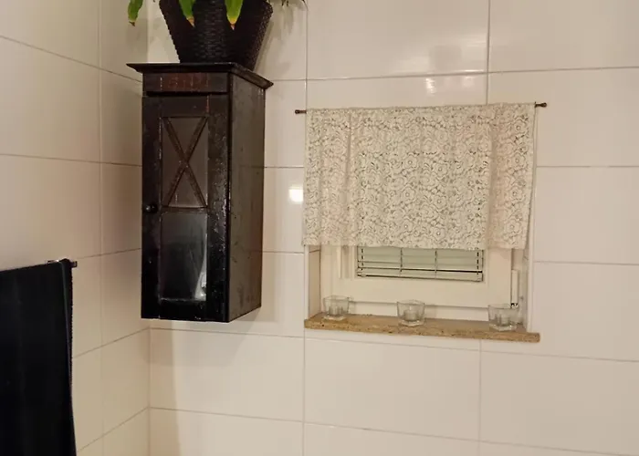 Camping Under The Walnut In Your Own Tent On A Shared Lot And Shared Bathroom *